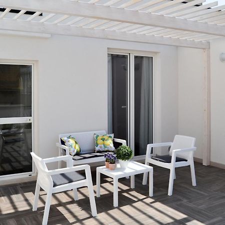Quattroquarti Stradivari Home Noto Luaran gambar