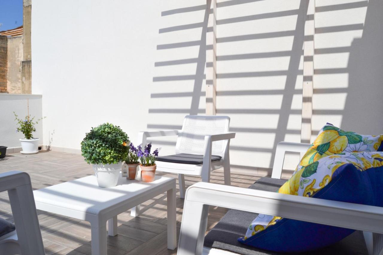Quattroquarti Stradivari Home Noto Luaran gambar