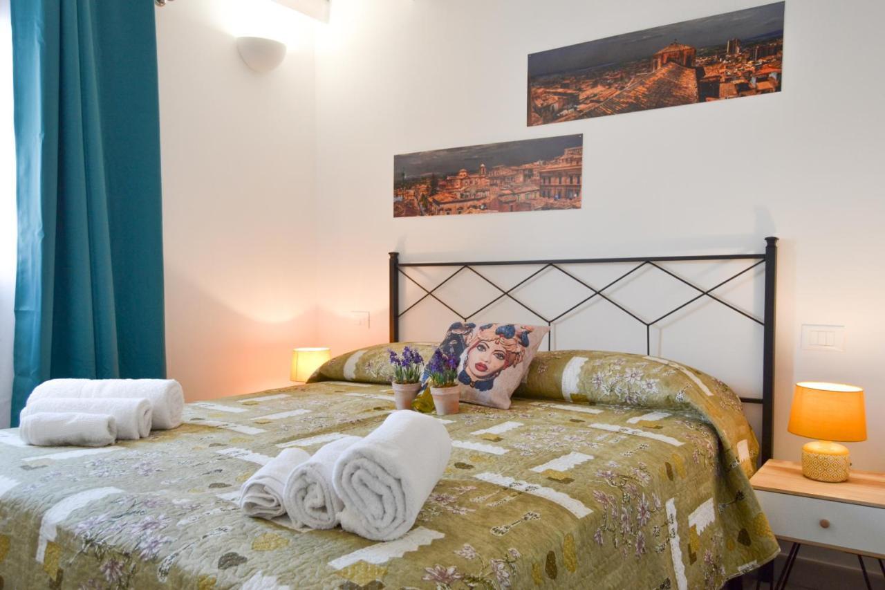 Quattroquarti Stradivari Home Noto Luaran gambar